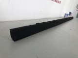 Belt Weather-Strip (right)